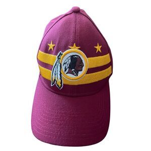 New Era Red Yellow Washington Redskins 39Thirty NFL Snapback Draft Hat Medium